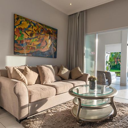 Villa Shiva โลวินา ภายนอก รูปภาพ