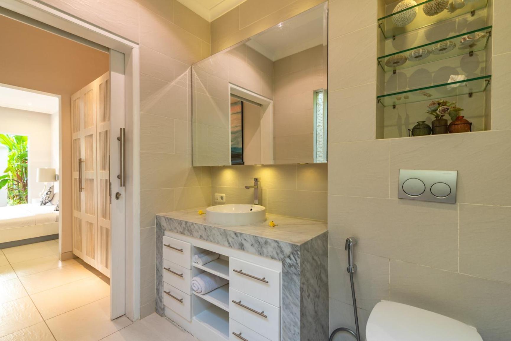 Villa Shiva โลวินา ภายนอก รูปภาพ