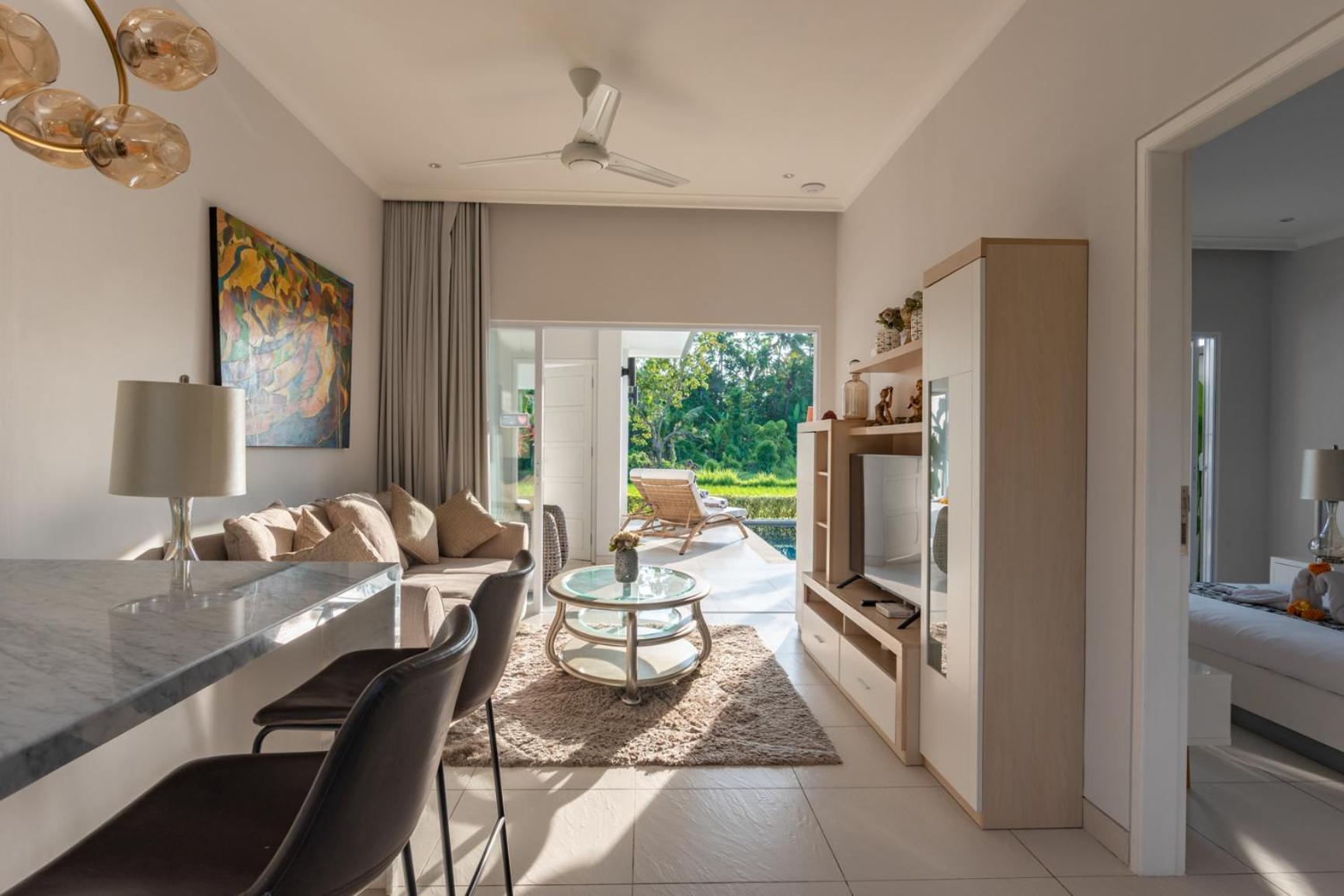 Villa Shiva โลวินา ภายนอก รูปภาพ